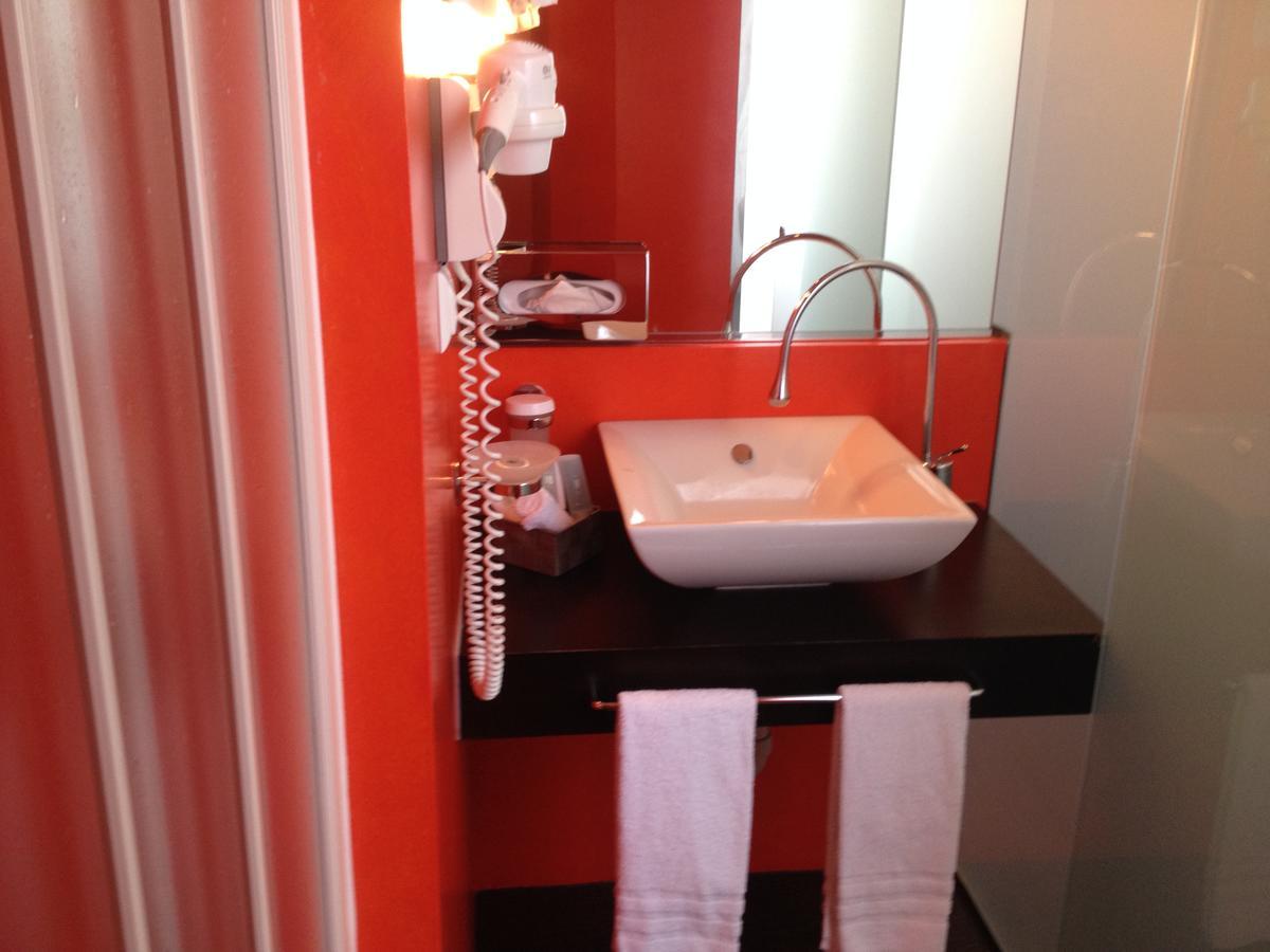 Boutique Hotel La Rinascente Locarno Extérieur photo